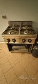 cucina professionale 4 fornelli Royal
