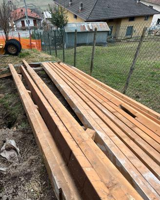 Travi in legno massiccio