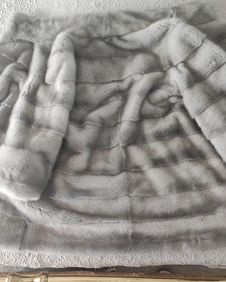 Pelliccia in visone femmina grigio perla