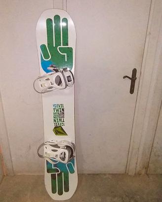 Snowboard Bataleon Twin evil 157