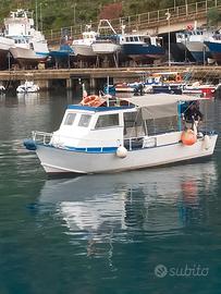 Barca da pesca con Licenza