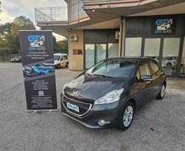 Peugeot 208 1.2 VTi 82 CV - Neopatentati