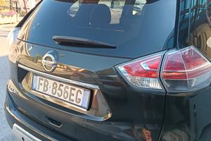 NISSAN X-Trail 1.6 dCi 4WD Tekna