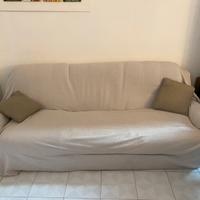 Divano 3 posti molto comodo