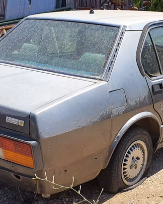 alfa romeo alfetta 2.0 quadrifoglio oro per ricamb
