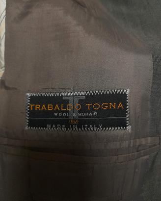 vestito uomo elegante azzurro 