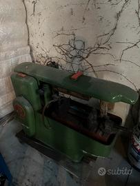 Macchina taglia ferro