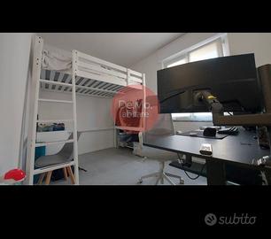 Letto a sopplaco Ikea stora + materasso anneland