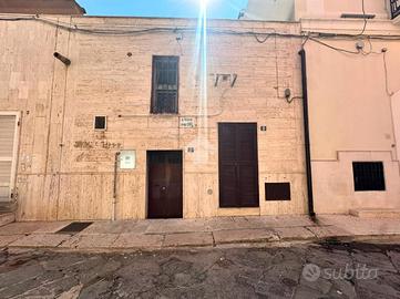 3 LOCALI A CERIGNOLA