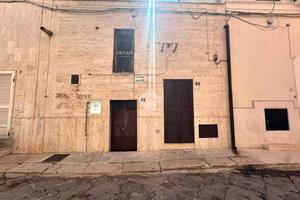 3 LOCALI A CERIGNOLA