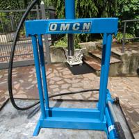 pressa x cuscinetti auto OMCN