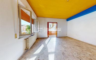 APPARTAMENTO IN ZONA CENTRALE DELLA FALERIENSE