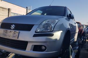 Suzuki Swift 1.3cc diesel del 2006 ricambi