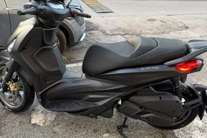 Beverly 310 2025