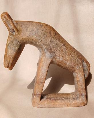 Scultura zoomorfa artigianale fermacarte vintage.