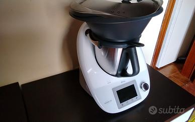 Bimby TM 5 con boccale e varoma completo