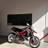 Hypermotard 950 SP (1 of 1)