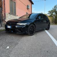 Golf R 8.5 black edition