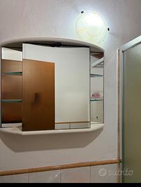 Mobiletto bagno con specchio