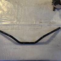 Manubrio moto piega alta 22mm