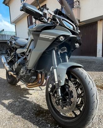 Tracer 9 - Iper accessoriata ( Ohlins,Titanio,…)