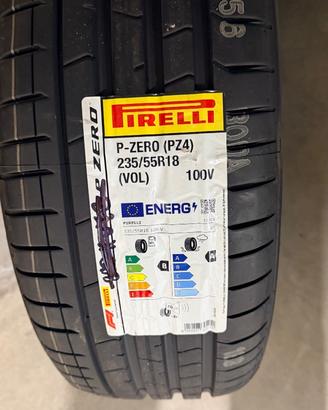 Pneumatici  235/55/18 100v