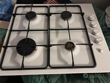 Fornello quattro fuochi