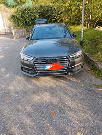 AUDI A4 b9 sline