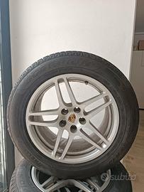 Cerchi originali Porsche da 18"-4 gomme M+S