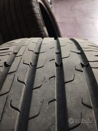 Gomme auto estive Continental 205 55 r16