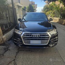 Audi Q5 SLine 2.0 190 Cv 
