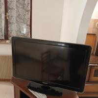televisore perfettamento funzionante 