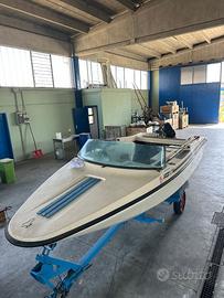 Barca con Motore + Carrello