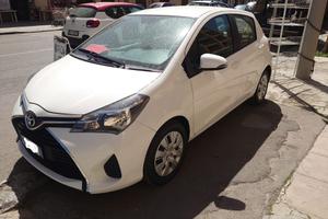 TOYOTA YARIS 1000 COOL 5 PORTE BENZINA CAMBIO MANU