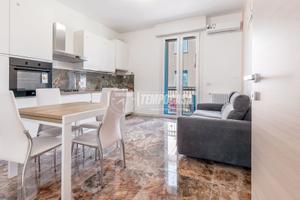 2 LOCALI RISTRUTTURATO