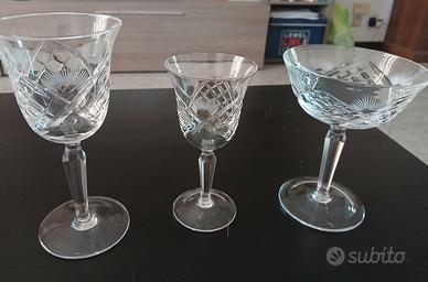 set bicchieri vintage in vetro