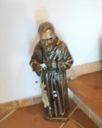 statue e candeliere