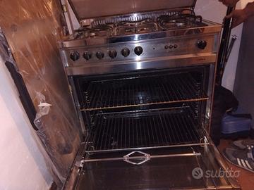 cucina a gas con forno elettrico statico