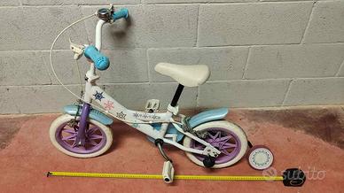 Bicicletta con ruote piene e rotelle di Frozen
