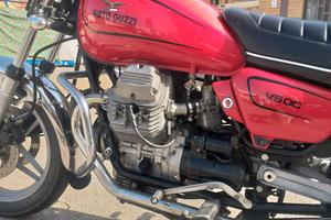 moto Guzzi v50 custom