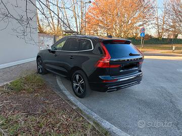 Volvo XC60 R-Design