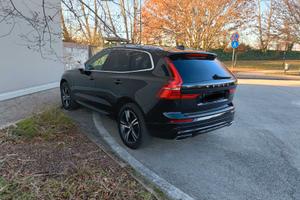Volvo XC60 R-Design