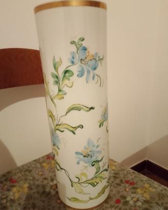 vaso dipinto a mano