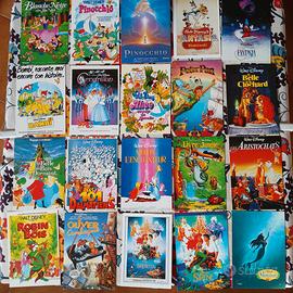 Lotto 68 cartoline / locandine cartoni Disney