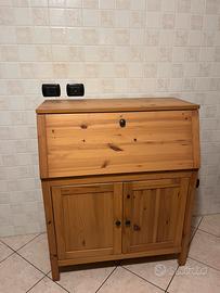 Mobile scrittoio ribalta ikea