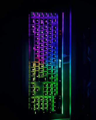Corsair K95 Platinum
