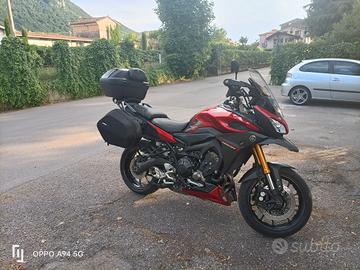 Yamaha mt-09 tracer 