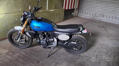 Caballero Fantic 700