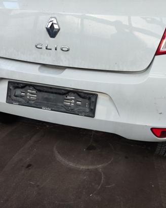 Paraurti posteriore RENAULT CLIO del 2011