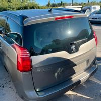 Ricambi vari Peugeot 5008 del 2011